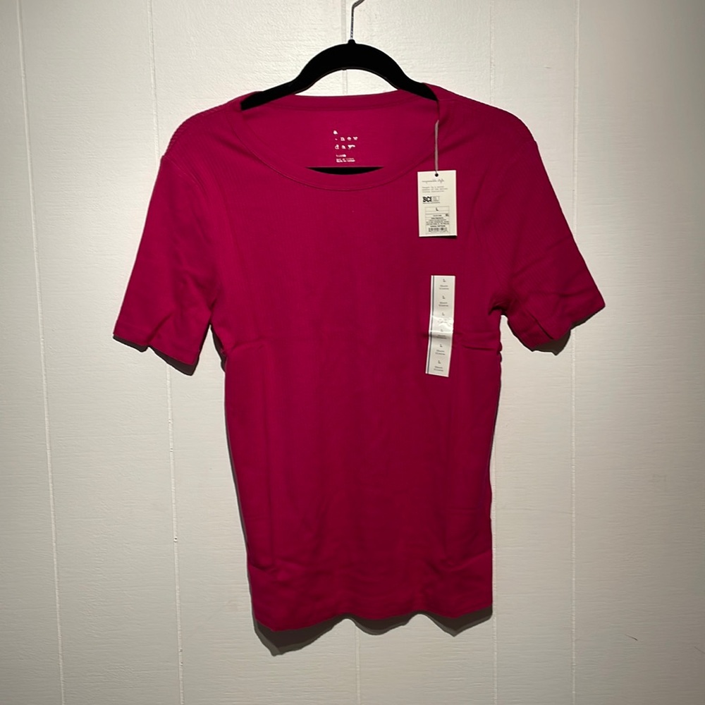 Pink Large Short Sleeve